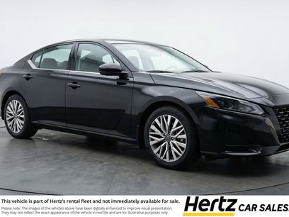 Used 2025 Nissan Altima 2.5 SV