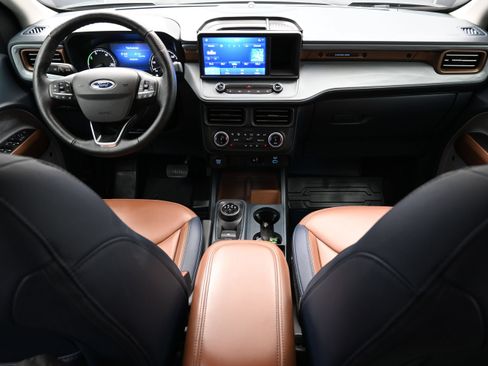 Used 2022 Ford Maverick Lariat w/ Lariat Luxury Package FWD image 14