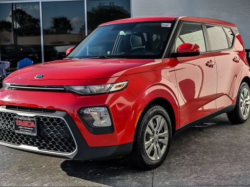 Used 2020 Kia Soul LX FWD image 6