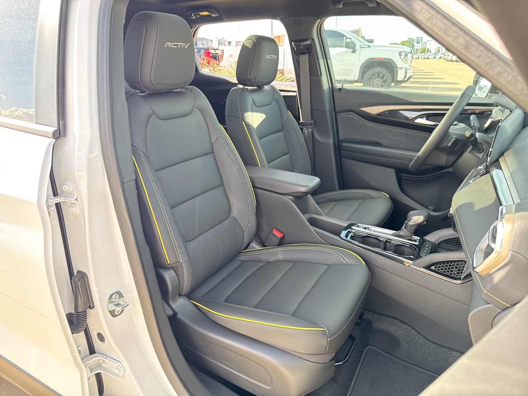 New 2026 Chevrolet TrailBlazer ACTIV w/ Convenience Package FWD image 24