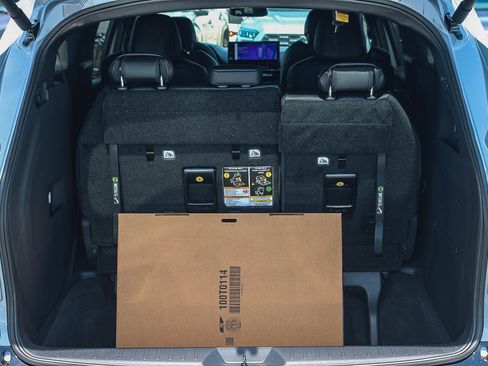 New 2026 Toyota Sienna XSE FWD image 13