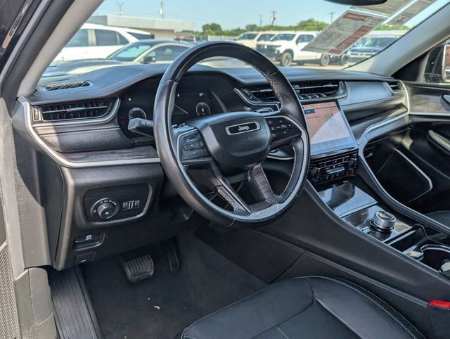Used 2022 Jeep Grand Cherokee L Limited AWD/4WD image 4