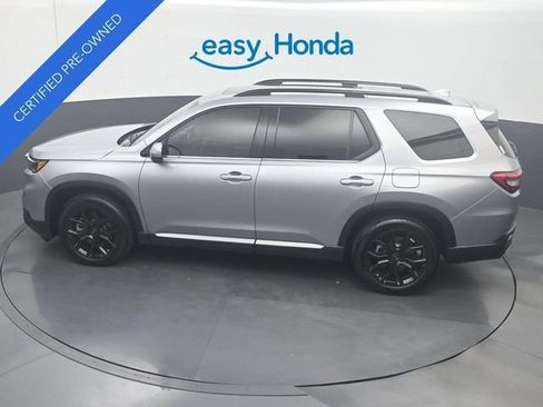 Used 2025 Honda Pilot Touring image 22