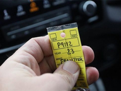 Certified 2023 Nissan Frontier PRO-4X w/ Pro-4X Premium Package image 30