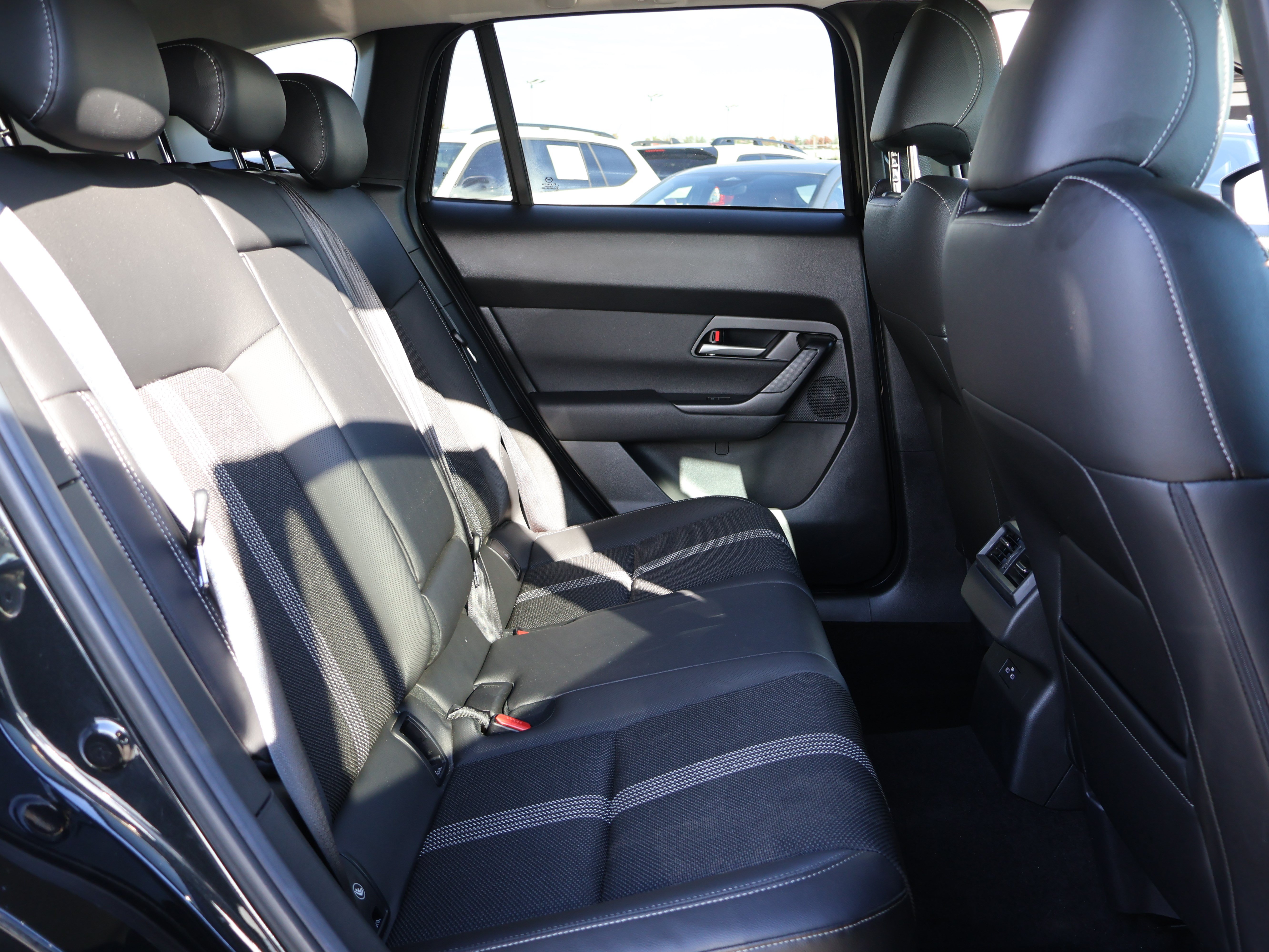 Used 2026 MAZDA CX-50 AWD 2.5 S w/ Preferred Pkg image 10