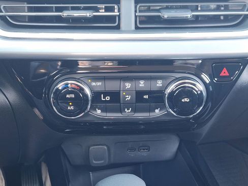 New 2026 Chevrolet Trax LT w/ LT Convenience Package image 14