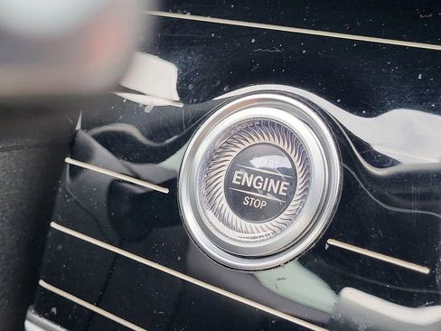 Used 2022 Mercedes-Benz E 350 4MATIC Sedan image 21