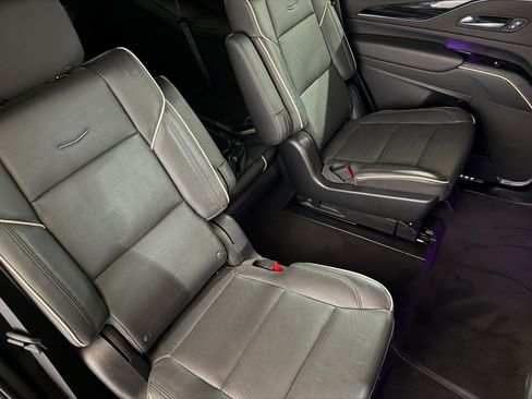 Certified 2023 Cadillac Escalade Sport w/ Touring Package AWD/4WD image 39