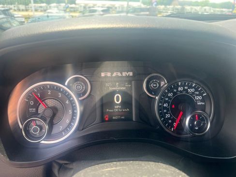 Used 2020 RAM 1500 Big Horn AWD/4WD image 2