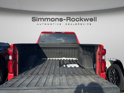 Used 2022 Chevrolet Silverado 1500 Custom image 32