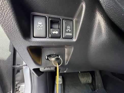 Used 2013 INFINITI G37 x Sedan w/ Premium Pkg image 61