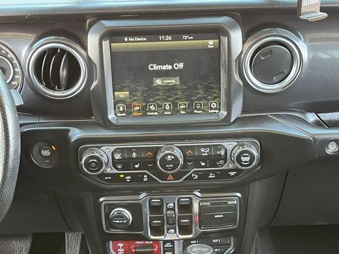 Used 2023 Jeep Wrangler Unlimited Rubicon 392 image 15