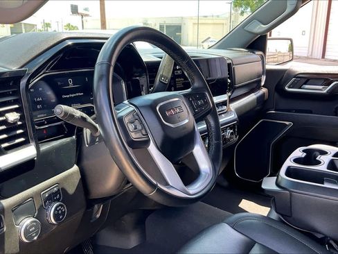 Used 2025 GMC Sierra 1500 SLT RWD image 36