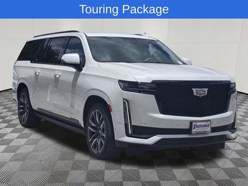 Used 2024 Cadillac Escalade ESV Sport Platinum AWD/4WD image 3