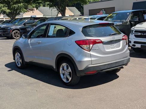 Used 2022 Honda HR-V LX image 5