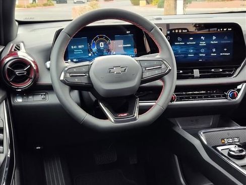 New 2026 Chevrolet Equinox RS image 8