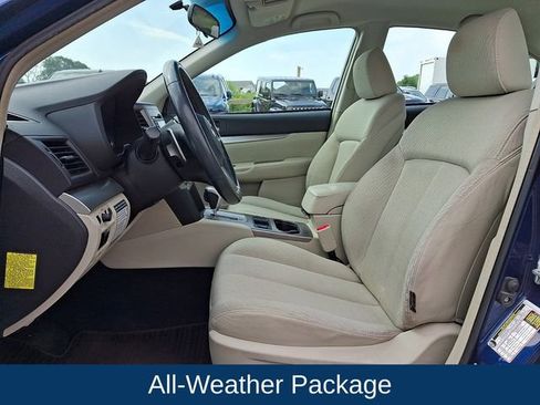 Used 2010 Subaru Legacy 2.5i Premium AWD/4WD image 2