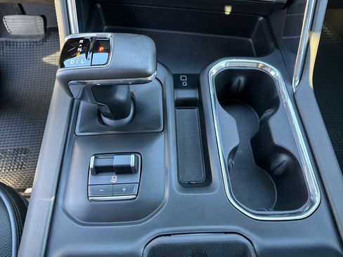 Used 2024 GMC Sierra 1500 Denali w/ Denali Reserve Package image 12