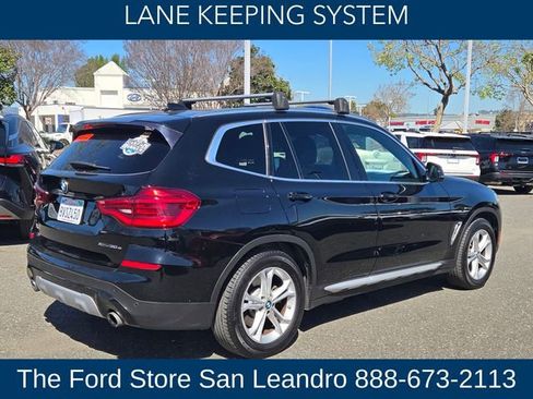 Used 2021 BMW X3 xDrive30e image 9