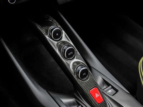 Used 2023 Ferrari 812 GTS RWD image 32