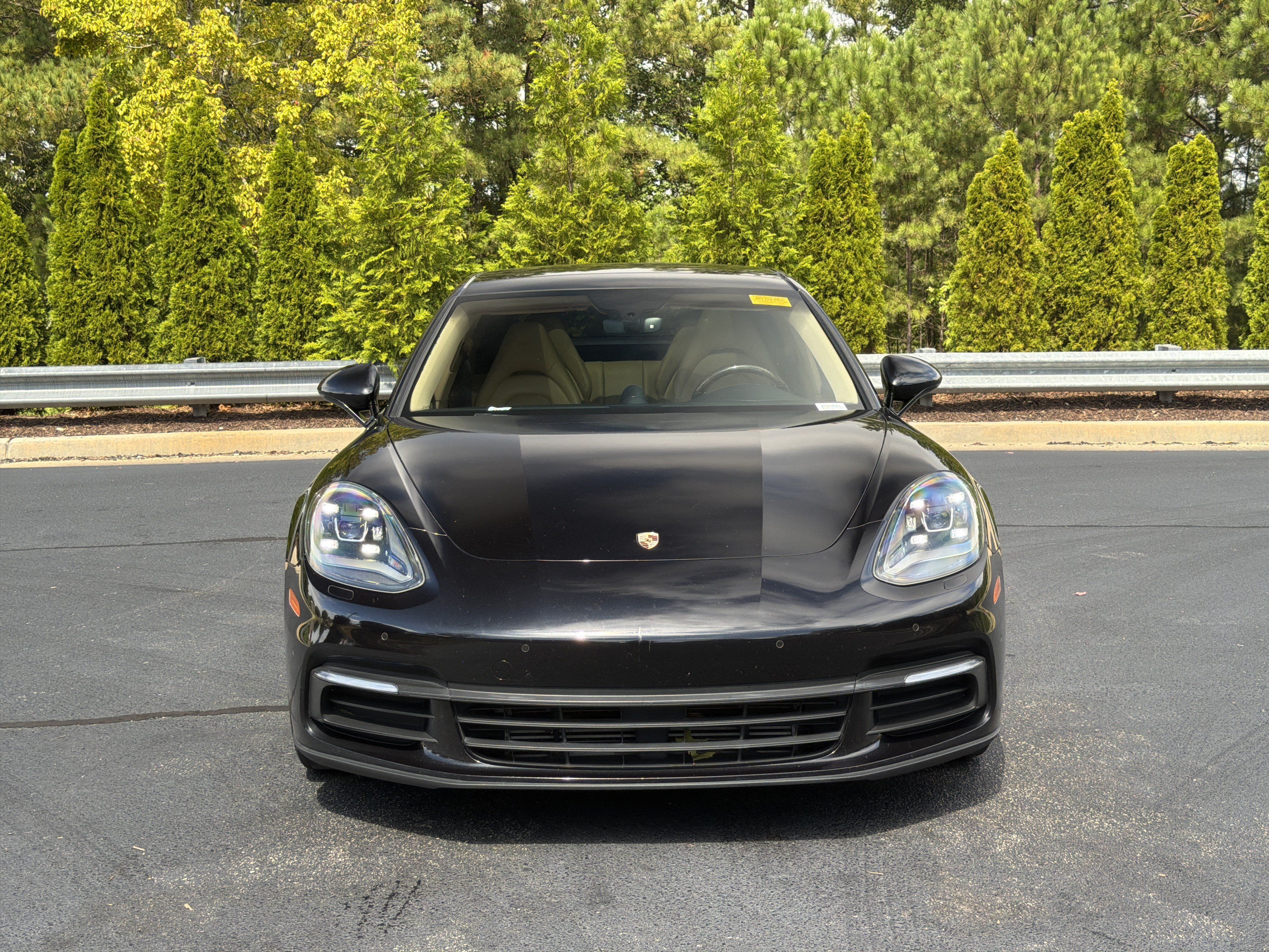 Used 2018 Porsche Panamera RWD image 10