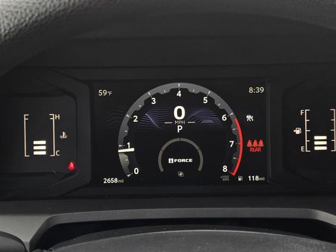 Used 2025 Toyota Tacoma SR5 AWD/4WD image 24