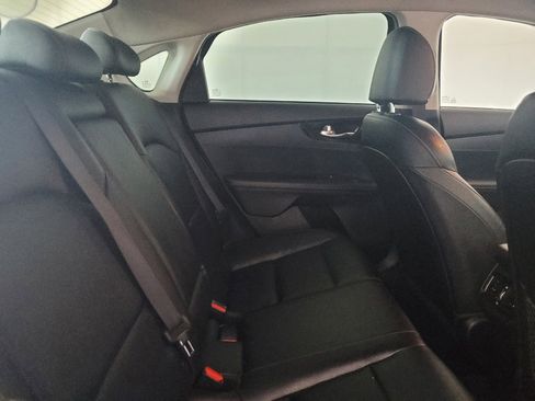 Used 2019 Kia Forte EX FWD image 19