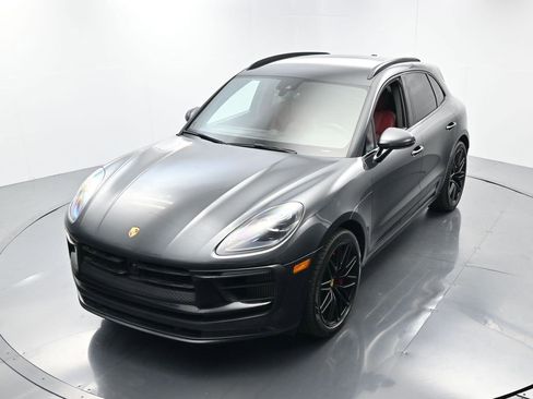 Used 2023 Porsche Macan GTS image 38