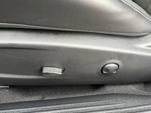 Used 2023 Dodge Challenger GT w/ Plus Package image 14