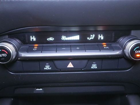 Used 2021 MAZDA MAZDA3 s image 27