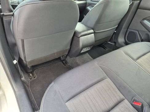 Used 2024 Nissan Altima 2.5 SV FWD image 21