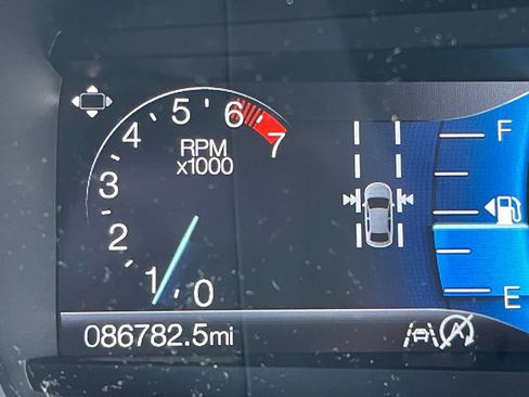 Used 2022 Ford Edge SEL w/ Convenience Package AWD/4WD image 17
