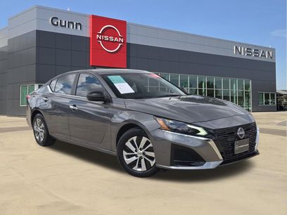 Certified 2025 Nissan Altima 2.5 S