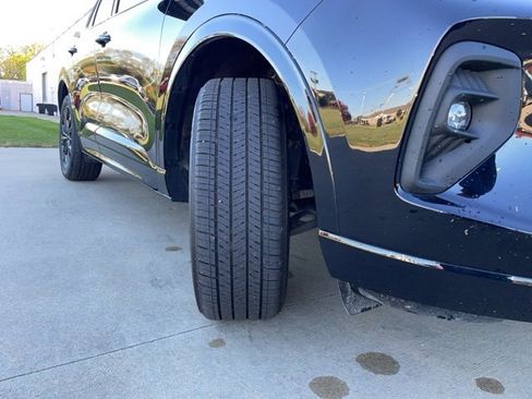 Used 2025 Ford Escape ST-Line Elite image 16