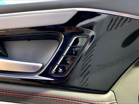 Used 2023 Acura MDX A-Spec image 33