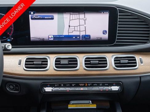 Used 2025 Mercedes-Benz GLE 450 4MATIC image 25