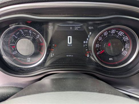 Used 2019 Dodge Challenger R/T RWD image 11