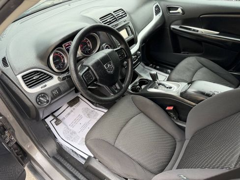 Used 2013 Dodge Journey SXT w/ Popular Equipment Group FWD image 10