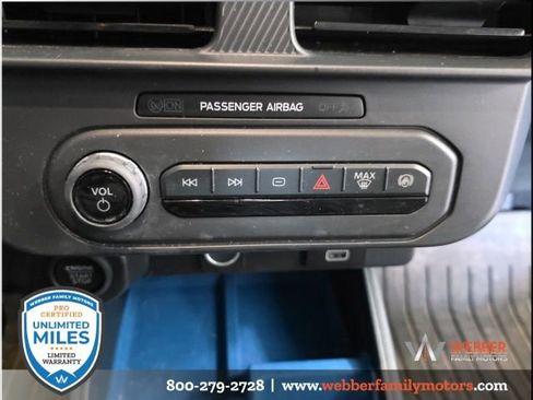 Used 2025 Ford Maverick XLT w/ Equipment Group 301A image 16