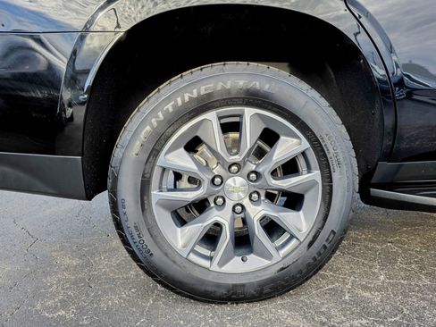 Used 2023 Chevrolet Tahoe LT w/ LT Signature Package image 27