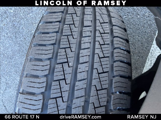 Used 2023 Lincoln Nautilus Reserve AWD/4WD image 30