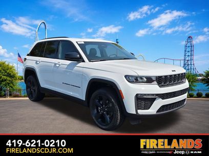 New 2026 Jeep Grand Cherokee Limited w/ Limited Altitude Package