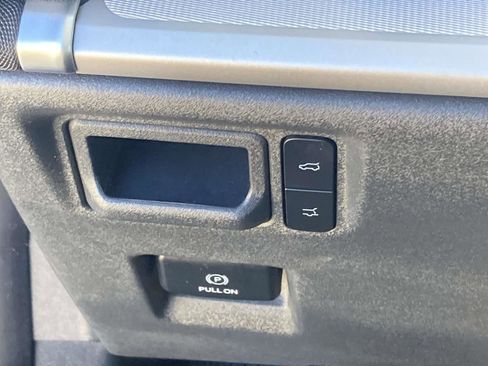 Used 2025 Ford Expedition Max Active image 32