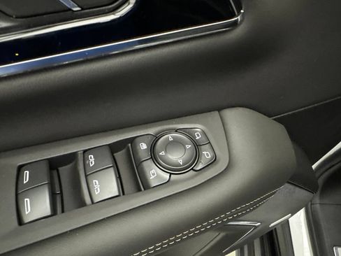 New 2026 GMC Yukon XL Elevation w/ Elevation Premium Package AWD/4WD image 28