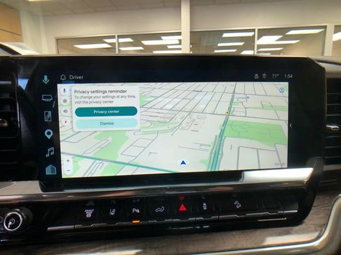 Used 2025 Chevrolet Silverado 2500 LTZ w/ LTZ Premium Package AWD/4WD image 17