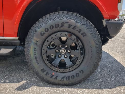 New 2025 Ford Bronco Stroppe Edition image 9