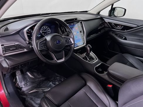 Used 2025 Subaru Outback Limited AWD/4WD image 9
