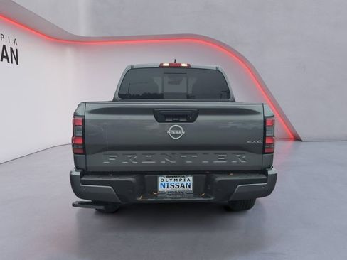 New 2025 Nissan Frontier SV image 4