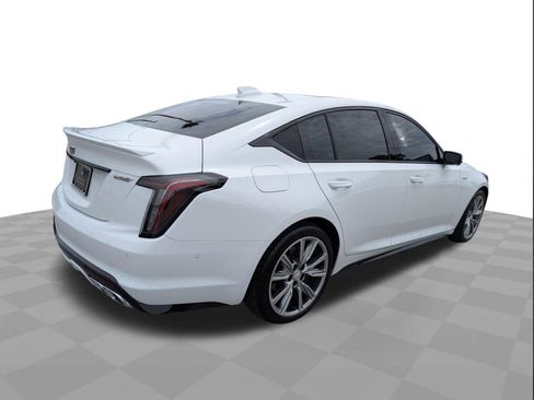 Certified 2026 Cadillac CT5 V RWD image 4