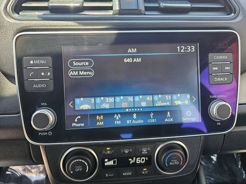 Used 2024 Nissan Leaf S FWD image 12